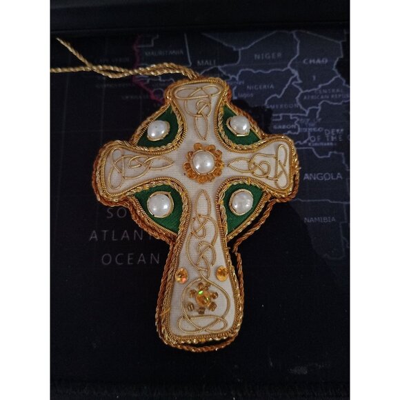 Irish Christmas Ornament Celtic‎ Cross Velvet 4 Inches - Picture 3 of 6